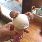 ミッキーマウス的なアイス