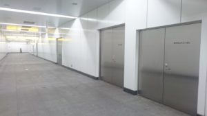 つくばエクスプレス浅草駅の改札階の謎の扉