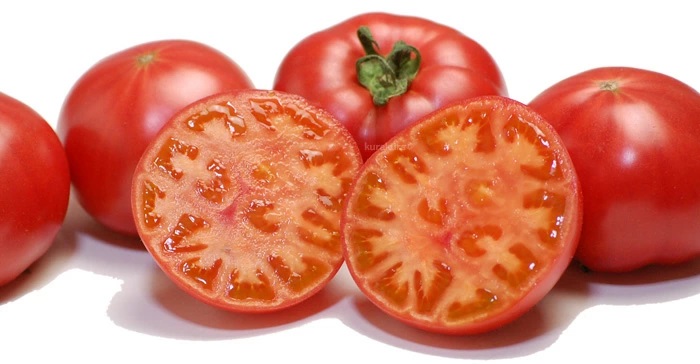 トマトの断面が気持ち悪いと遺伝子組み換えトマトというのはデマです
